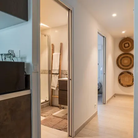1-br In The Heart Of *